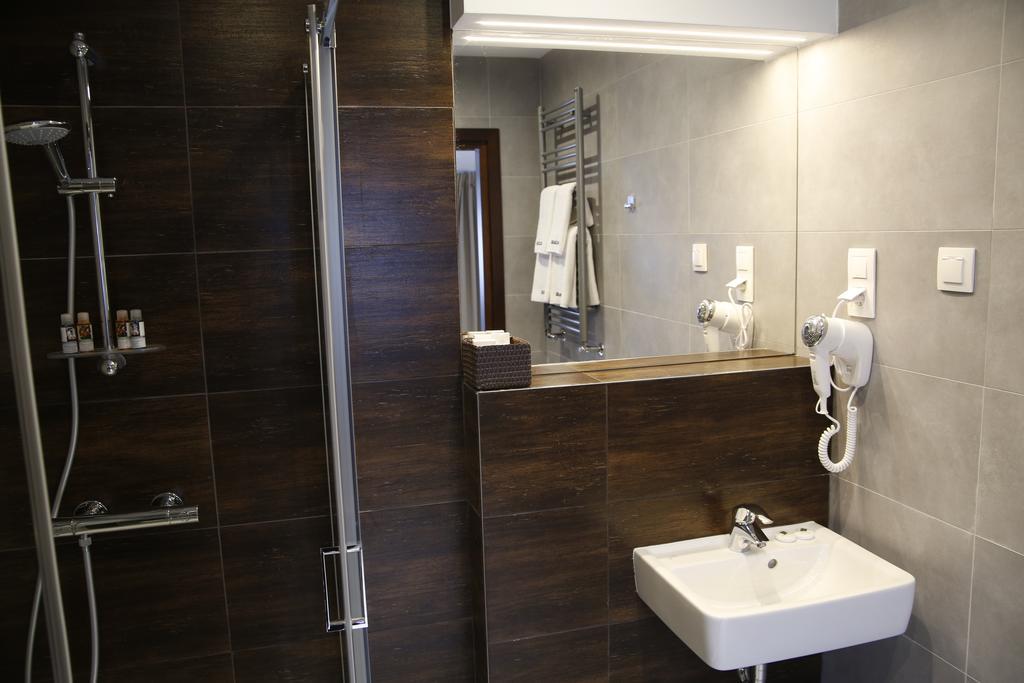 Hotel Chopin Bydgoszcz Habitación foto
